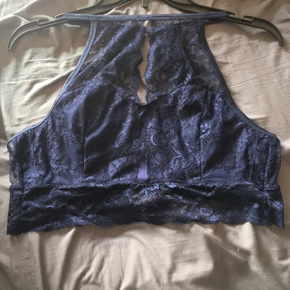 Buckle bra